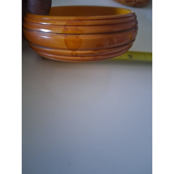 3 Vintage Bakelite Bangle Bracelets Carved Amber Butterscotch SEMICHROME TESTED - Picture 11 of 11